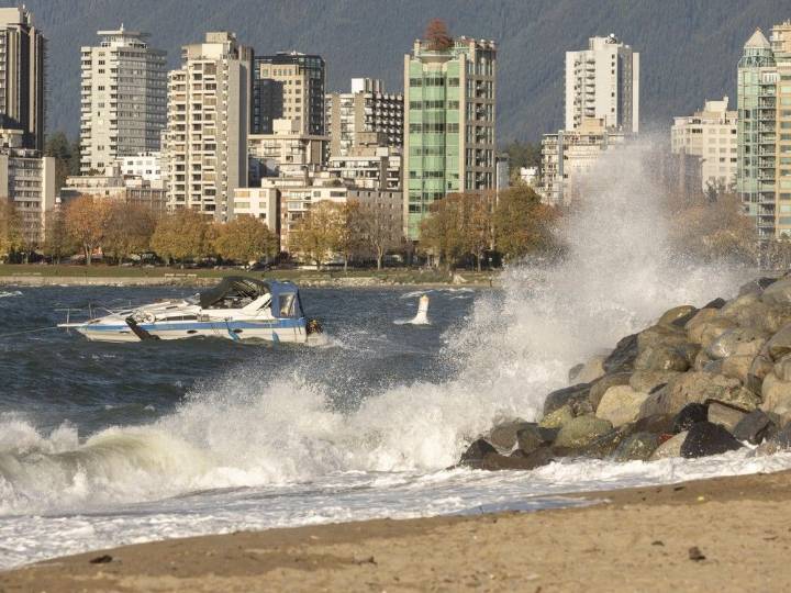Environment Canada warns of high winds, power outages, snowfall on B.C. highways