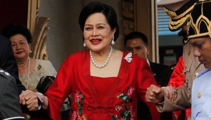 Muere la reina madre Sirikit de Tailandia a los 93 años