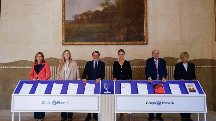 El Premio Planeta busca ganador entre "las preocupaciones actuales" y la "evasión" fantástica