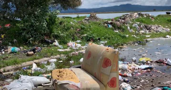 Paraíso natural convertido en basurero: foco de infección enciende alertas en laguna de Edomex