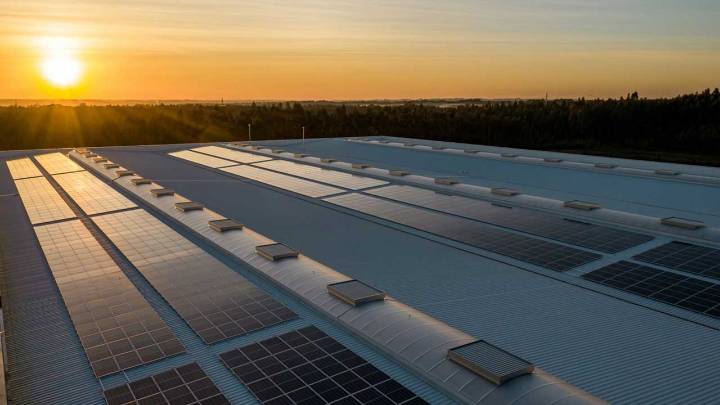 Oregon Races to Save Solar and Wind Investments Before Federal Tax Credits Expire