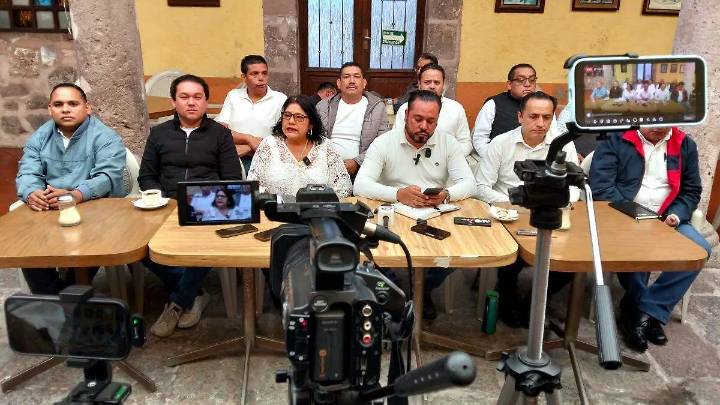 Se unen los líderes de la CNTE Eva Hinojosa y Jairo Mandujano