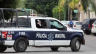 ¡Insólito! Cámaras captan brutal pelea afuera de un expendio en Gómez Palacio