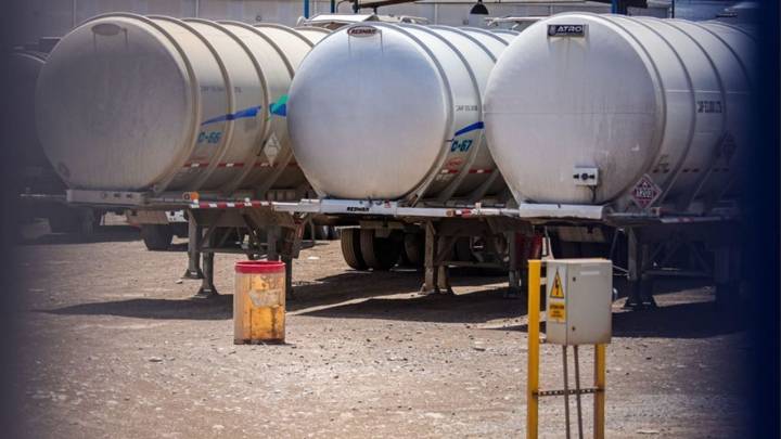 Gobierno investiga 16 mil mdp por huachicol fiscal