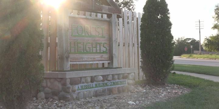 Potential sinkhole causes sewer failures in Nixa, Mo.; residents forced to vacate their homes
