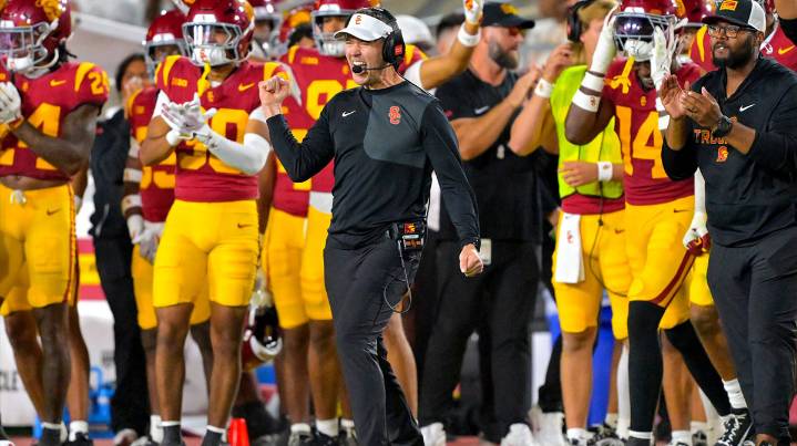 USC football’s Lincoln Riley makes ‘tough-a**’ declaration after smoking Michigan