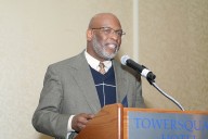 No verdict on Day 1 of deliberations in Darryl Moss trial, former aide suing Springfield mayor