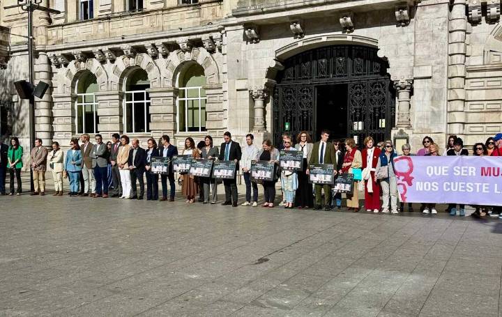 Santander recuerda a las últimas seis mujeres asesinadas a consecuencia de la violencia de género