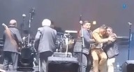 Terror en un show de cumbia en Perú: Se armó un tiroteo y cuatro integrantes de una banda fueron heridos