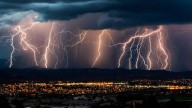 La AEMET activa la alerta roja en Murcia y Alicante: es urgente y deben extremar las precauciones