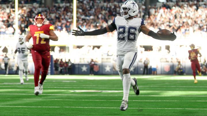 Lamb has a 74-yard TD catch and Bland gets a pick-6 as Cowboys beat Commanders