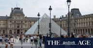 Louvre museum closed after robbery, says France’s culture minister