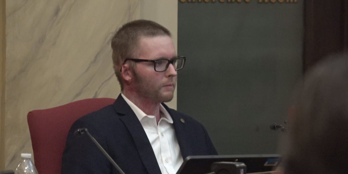 Danville councilman returns to city council for the first time since being set on fire