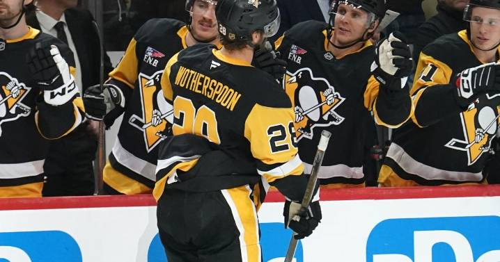 Crosby reaches another career milestone as Penguins beat Blues 6