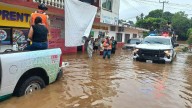 Gobierno estatal mantiene centros de acopio para apoyar a comunidades afectadas por lluvias en la Huasteca