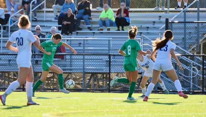 Northwest Catholic Girls Concludes Regular Season with Statement Win