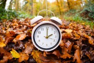 Cambio de hora en EE.UU. 2025: ¿cuándo deberás atrasar tu reloj?