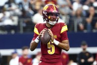 Commanders QB Jayden Daniels (hamstring) questionable to return vs. Cowboys
