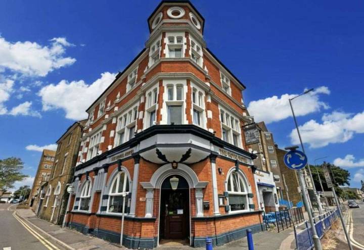 Royal Hotel on the Broadway in Sheerness could lose licence after drugs and violence