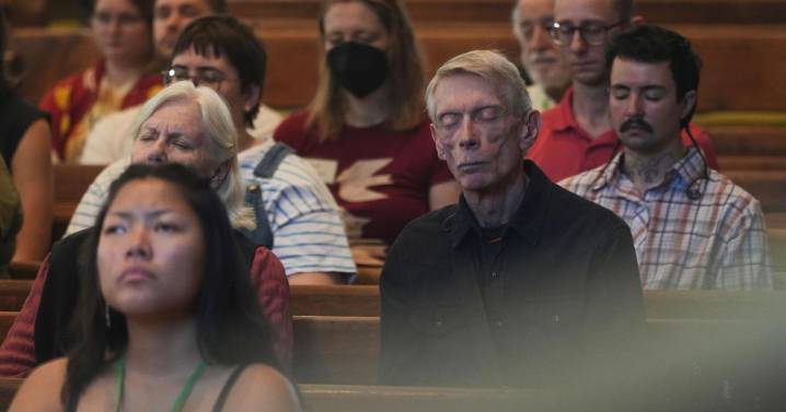 Young adults turn to Quakers' silent worship to offset — and cope with