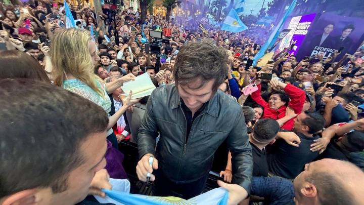 La Libertad Avanza espera un resultado "digno" mientras la campaña entra en tiempo de descuento