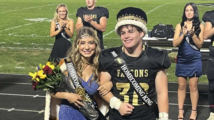 Winchester Community football dominates Hagerstown on homecoming