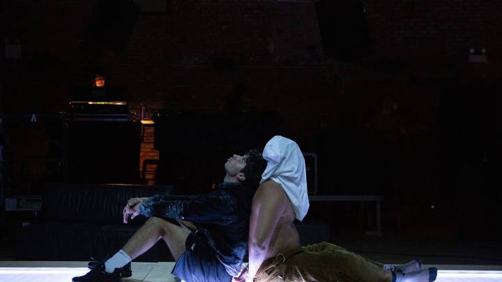 You Can Find Innovative Queer Play 'Smuta' in the Club