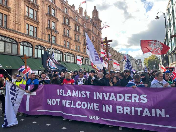 London protests LIVE: Police brace as UKIP march rerouted to Kensington after Whitechapel ban