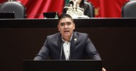 Diputado morenista propone castigar con cárcel la difusión de memes y stickers; pena al doble si son de políticos