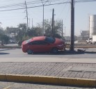 Se Impacta Vehículo Contra Muro Metálico en Nuevo Juárez