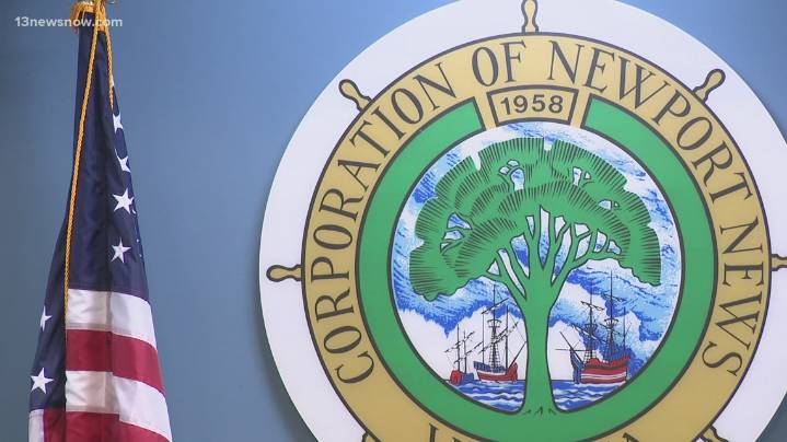 Small businesses hone contract skills in Newport News workshops