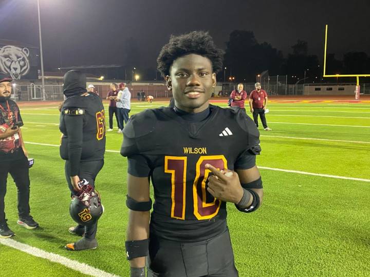 Long Beach Wilson football dominates Long Beach Jordan