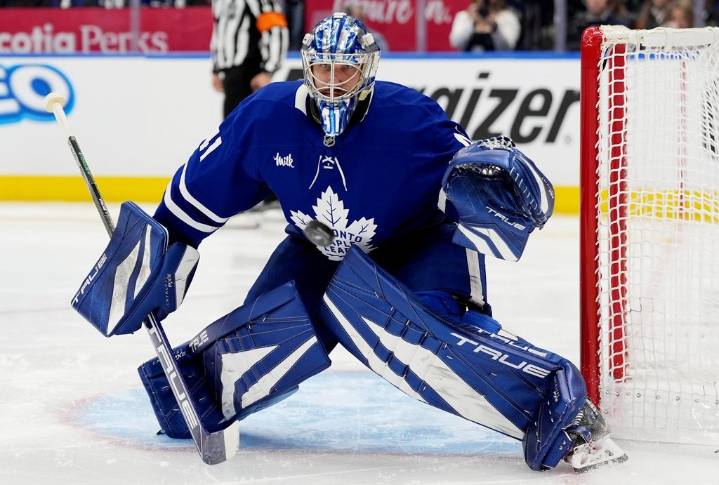 Stolarz’s 40 saves not enough as Maple Leafs fall 3