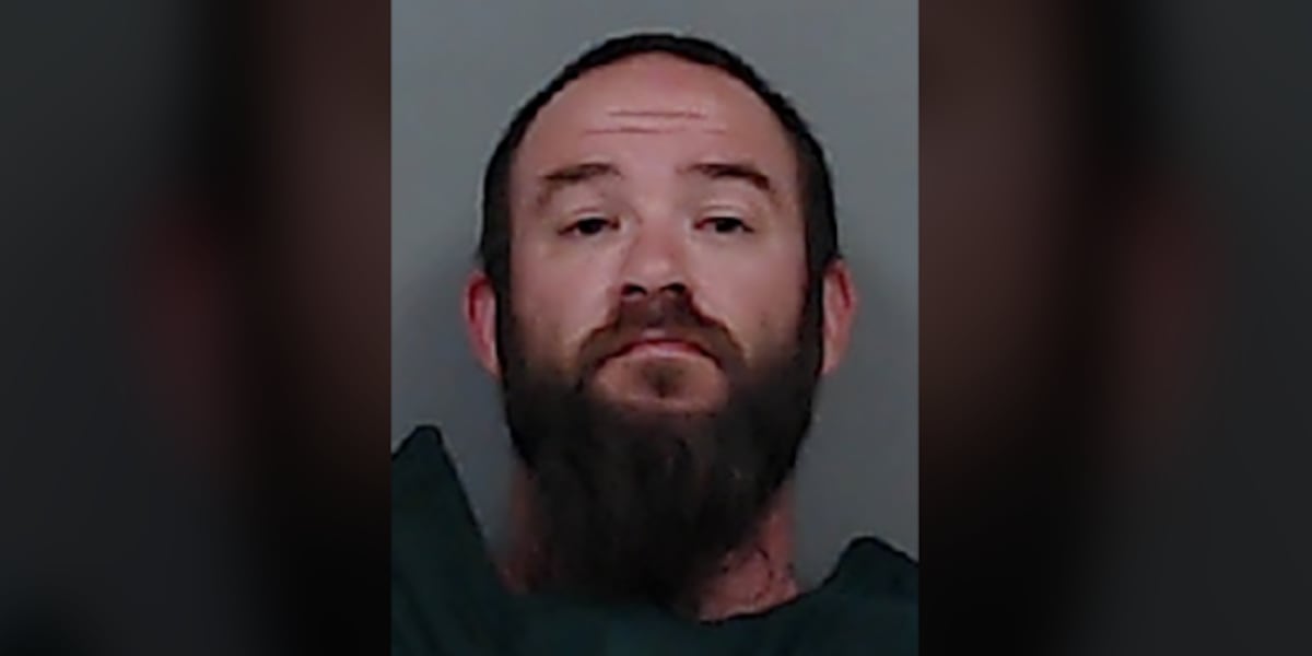 Man charged in quadruple murder files change of venue motion weeks before trial
