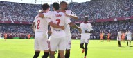 El Barcelona sucumbe 4-1 ante Sevilla y cede el liderato de LaLiga