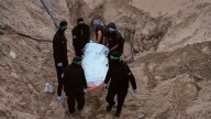 Israel devuelve los cuerpos de 30 palestinos tras la entrega de los restos de los rehenes Cooper y Baruch