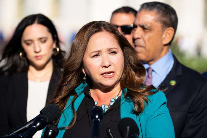 Adelita Grijalva lawsuit unlikely to lead to swearing in, experts say