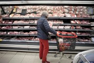 Expectativas en baja. Aumenta el pesimismo entre los consumidores, según un estudio