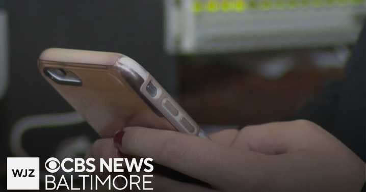 Global study finds phones are breeding grounds for germs, viruses