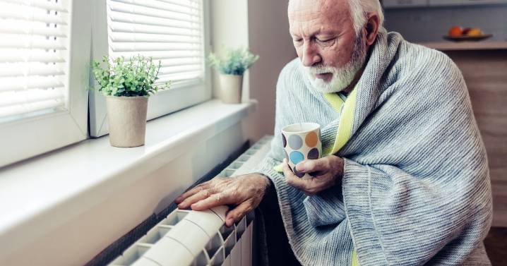 UK energy company offers 'free electric blankets' to 4.5m customers from this month