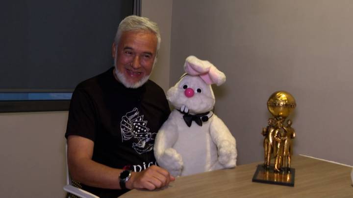 Reconocen trayectoria del Mago Frank y su conejo Blas