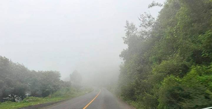 Precaución: niebla espesa afecta tramo Morelia