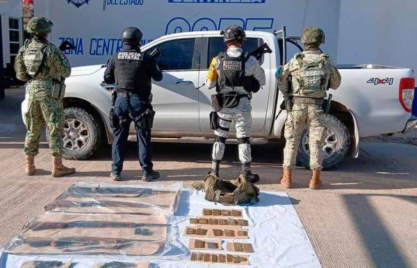 Aseguran en Ojinaga 7 autos robados en EU
