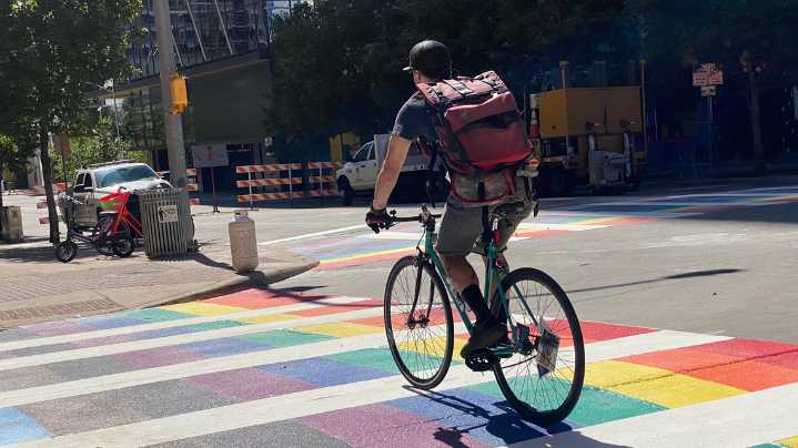 Gov. Abbott targets 'political' roadway messages across Texas