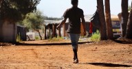 El Gobierno moviliza 11 millones de euros para mejorar la vida de los temporeros de Doñana