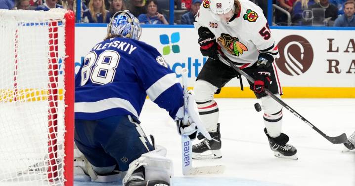 Donato scores 2 more goals as the Blackhawks beat the Lightning 3