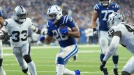 Colts aplastan 40-6 a Raiders en exhibición histórica de fuerza