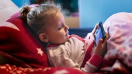 Los adolescentes y el sueño: duermen menos de 8 horas y recurren a fármacos para el insomnio