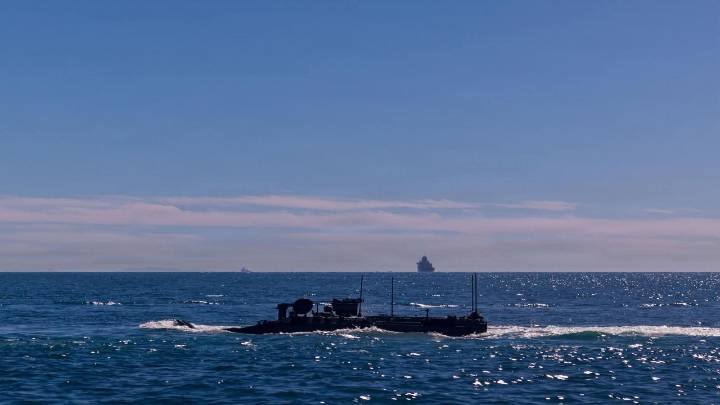 US fighter jet, helicopter crash into South China Sea within 30 minutes