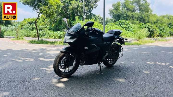 Suzuki Gixxer SF250 Review